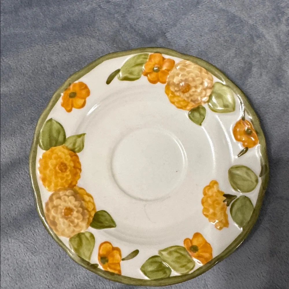 Vintage Metlox Poppytrail #1073 Sculpted Zinnia Flowers Set of 2 Saucers 6